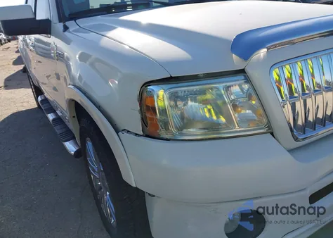 2008 Lincoln Mark Lt z USA, uszkodzony, nr VIN 5LTPW16558FJ00512